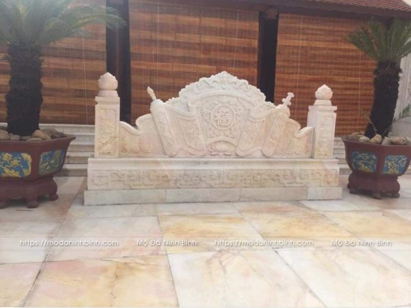 Mẫu Bình phong đá Vàng cho Nhà thờ họ/tổ