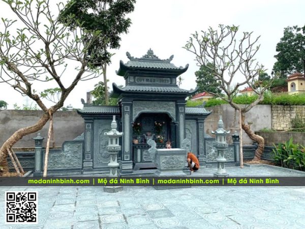 Mẫu lăng thờ đá 2 mái - Lăng thờ tổ bằng đá xanh rêu.
