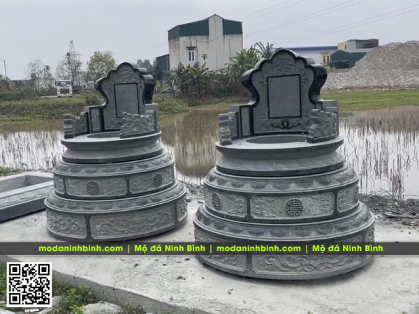 Mộ tròn 3 cấp - Mộ đá xanh rêu Ninh Bình