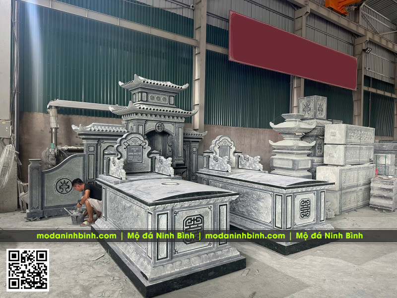 Lưu Ý Chọn Hướng Xây Mộ, Hướng Huyệt Mộ 2026 Chuẩn Phong Thủy – Đón phúc, tránh họa 11 Mau-Mo-da-dep-cho-khu-lang-mo-cua-Bo-Me-Mo-da-xanh-reu.jpg