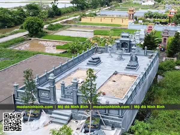 Lưu ý xem tuổi xây lăng mộ đá năm 2026 và xem ngày xây lăng mộ 2026 20 Toan canh xay dung hoan thien khu Lang Mo da gia dinh khulangmoda