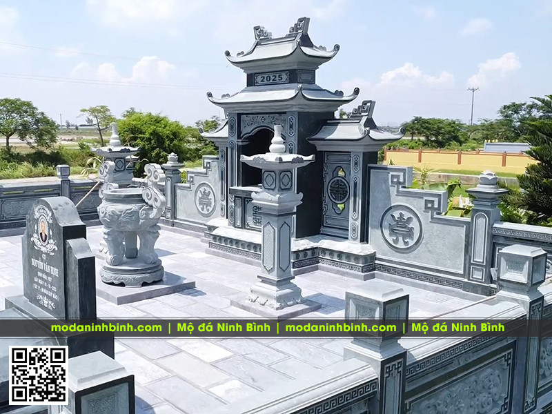 Lưu ý xem tuổi xây lăng mộ đá năm 2026 và xem ngày xây lăng mộ 2026 3 Xây sửa lăng mộ bằng đá xanh rêu Thanh Hóa chất lượng