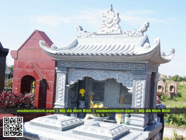 Mẫu Mộ đá đôi 1 mái bằng đá granite xanh Bình Định chất lượng 5 Chi-tiet-mai-mo-da-doi-granite-xanh-Binh-Dinh.jpg