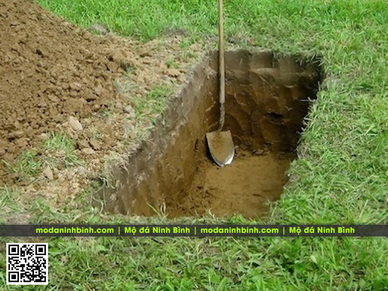 Hướng huyệt mộ - kích thước huyệt mộ 2026