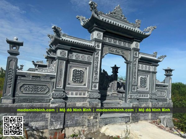 Mau-Cong-1-mai-cho-khu-Lang-Mo-da-gia-dinh.jpg