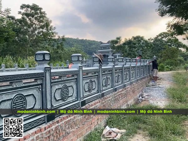 Quy hoạch, thiết kế lăng mộ đá gia đình đẹp, chuẩn phong thủy 4 Mau-Lan-can-da-chu-Tho-tron-dep.jpg