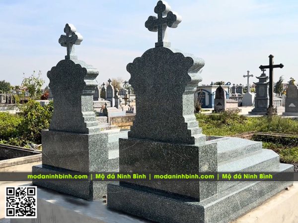 Mẫu Mộ công giáo đẹp, ấn tượng - Mộ công giáo đá granite xanh Bình Định 5 Mau-Mo-cong-giao-dep-an-tuong-bang-da-granite-xanh-Binh-Dinh.jpg