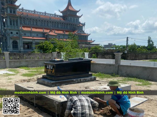 Mo cong giao bang da granite