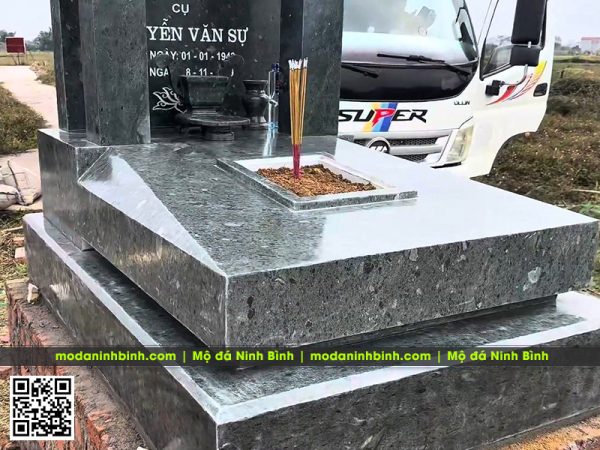 Than mo lap ghep tu 2 vien da xanh reu nguyen khoi