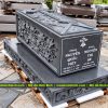 Mẫu Mộ đá công giáo nguyên khối cho Phêrô và Maria